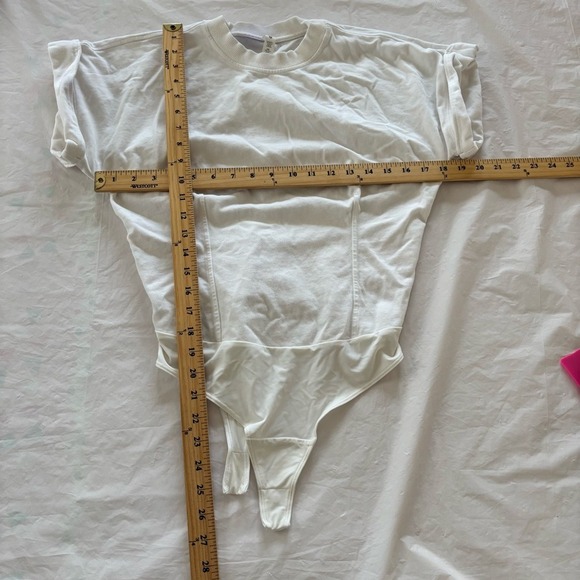 Lululemon Tshirt Bodysuit White Heavyweight Cotton Open Back Short Sleeve Medium - Picture 8 of 8